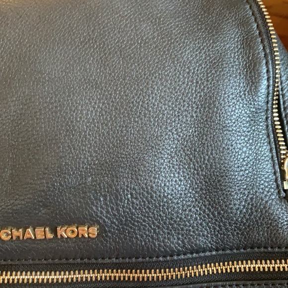 MICHAEL KORS LEATHER BAG - Picture 11 of 14